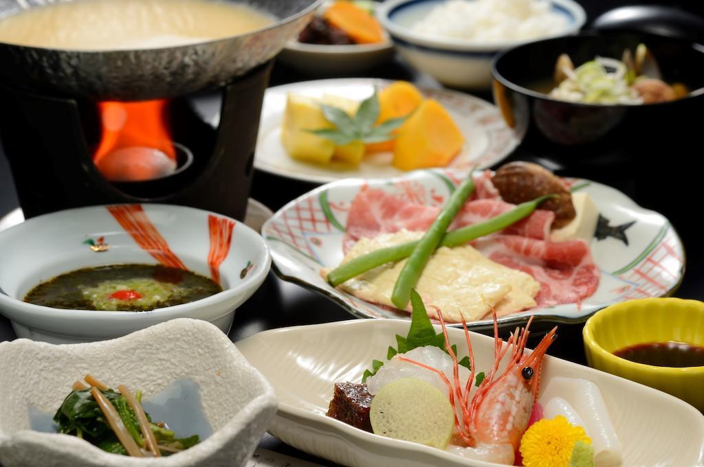 Harataki Hotel Aizuwakamatsu Eksteriør billede